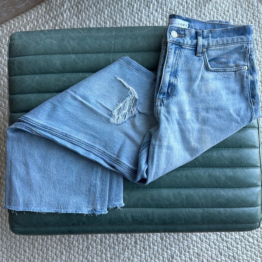 LOFT 27P DISTRESSED WIDE LEG JEANS